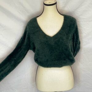 Aritzia Sunday Best Emerald Fuzzy Sweater Size 4